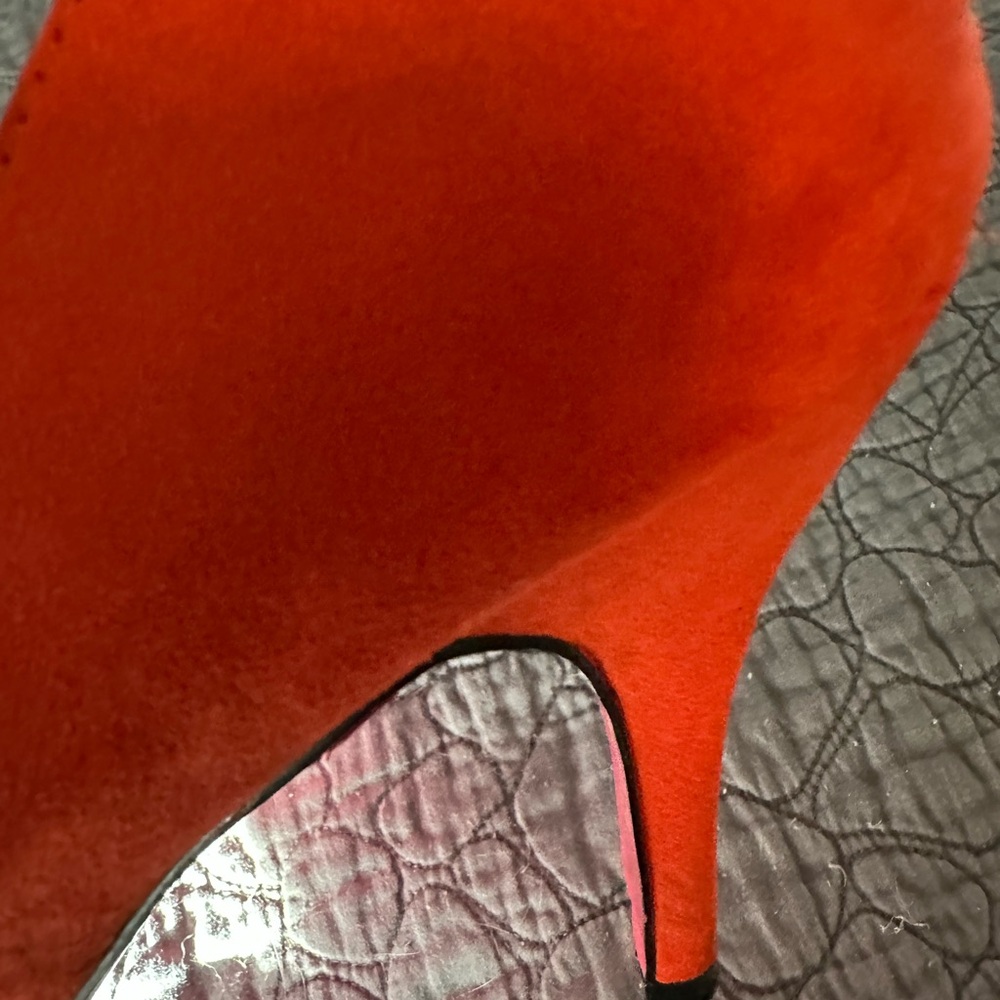 Shoe Dazzle Vibrant Orange Heels